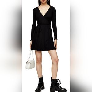 Long sleeve black searsucker wrap mini dress (black - 10)